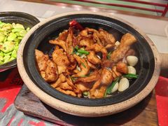 啫啫猪颈肉-恭喜上堓砂锅焗·海鲜大排档(闵行龙湖店)