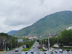 -亚龙湾中心广场