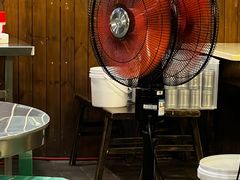 -菜园坝老火锅(金岛店)