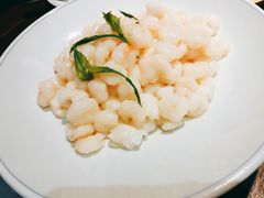 龙井虾仁-大牌大·传统杭帮菜(湖滨店)