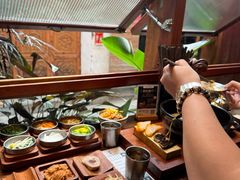 -银米·云南传统过桥米线(双廊黑金冠店)