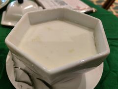 姜汁双皮奶-誉八仙粤菜(万象天地店)