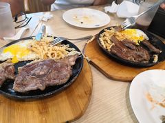-纽斯特牛排自助餐厅(浦江万达店)