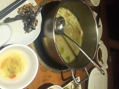 黑鸡小馆(远大路店)-黑鸡小馆(金源店)
