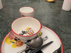 -新白鹿餐厅(湖滨银泰IN77C区店)