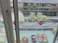 -红宝石·鲜奶小方·海派西点房(联洋店)