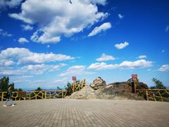 -鬼笑石后山停车场