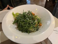 藜麦牛油果蔬菜沙拉-BONAZZA 意大利餐厅