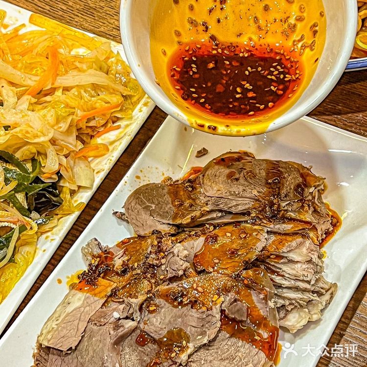 西安人都去给我吃‼️超大碗红油牛肉面