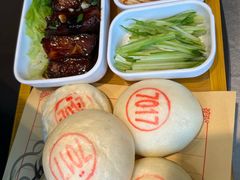 土馒头配大块肉-7017浙菜•建德味(市心北路店)