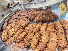 -HOT CRUSH趁热集合·现烤面包(环球港店)