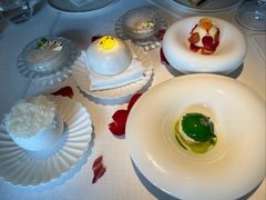 -弦月窗LUNETTE BY AMANDA(复兴路店)