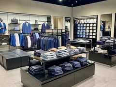 -百年港湾奥特莱斯(香炉礁店)