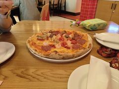 -城市大道红炉披萨烘焙坊