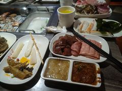-金火牛烤肉.火锅自助餐厅(桐乡吾悦广场店)