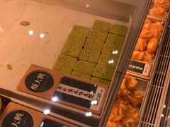 -酥大興·新国潮糕点配茶饮(龙岗万达黑金店)