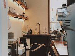 -Line 咖啡(石厦花园店)