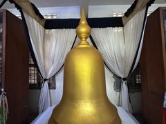 -吐斯廉屠杀博物馆