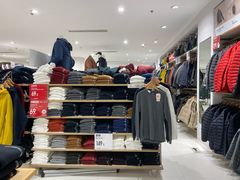 -优衣库(重庆星光时代广场店)