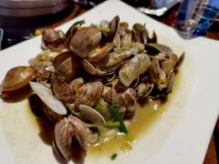 -蚝堡海鲜·威海菜·海肠捞饭·烧烤·亚洲吃蚝公司(幸福门店)