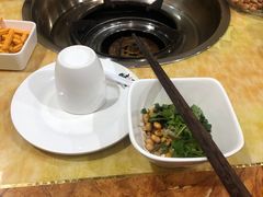 -烧哥美蛙肥肠鱼火锅·十五年社区店