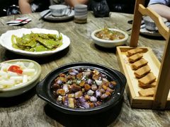 -童年小筑餐厅(申花路店)
