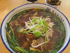 -镇南锅盖面馆(解放路店)