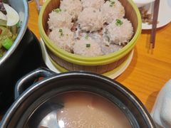 -莲餐厅·湖北菜·潜江小龙虾店(愚园路店)