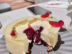 -潮一不贰·法式甜品·生日蛋糕·西式简餐(外滩店)