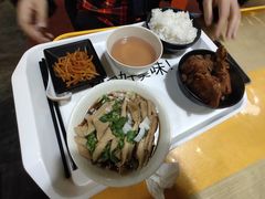 -香满春·酱香大骨饭(临河街店)