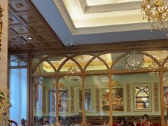 -秘密旅行Bonjour(黑金冠 江南西店)