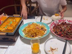 -辣小妮de川菜馆(红旗Mall店)