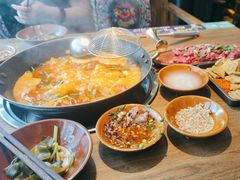-贵厨酸汤牛肉(小十字店)