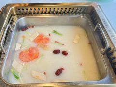 -洪焱重庆老火锅(万福花园店)