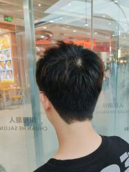 -川和潮人