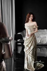 -Color卡诺婚纱礼服馆(南京严选店)