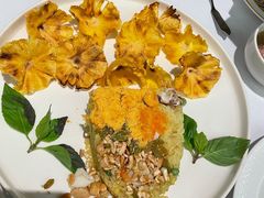 向日葵·菠萝海鲜饭-狮拾久·现代新加坡料理(福田COCO Park店)