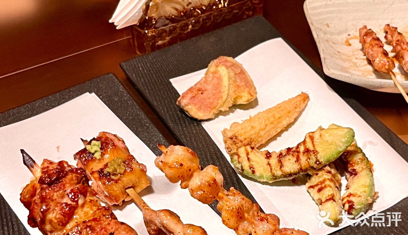 万达这家烧鸟店!好有情调…. 好好吃