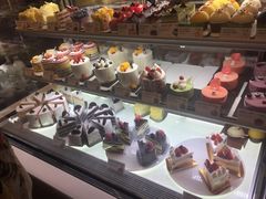 -巴黎贝甜(大宁国际商业广场店)