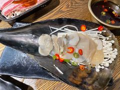 -鑫釜山海鲜烧烤(鑫丰国际店)