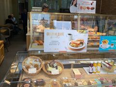 面包甜点陈列柜-多乐之日(田林东路店)