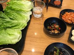 -肉甲韩国木炭烤肉(新壹街1店)