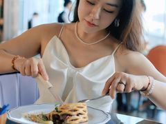 -福楼毕斯罗F Bistronome(国贸商城约会地标景观店)