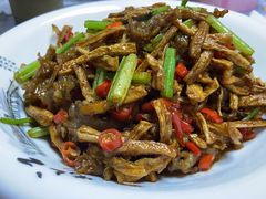 鸭掌-小民大排档(光谷店)