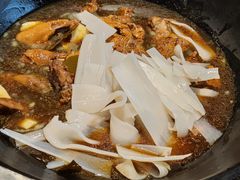 -百事晟渔村木火铁锅炖(玉带湾店)