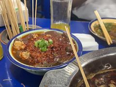 -马路边边串串香(延庆环球新意广场店)