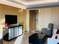 -上海宝华万豪酒店