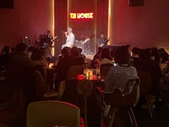 -TZ House音乐现场(来福士中心店)