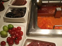 -海底捞火锅鲜切牛肉主题店(长寿路店)
