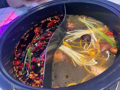 -九街淑芬掌中宝串串公司(内街文化创意园店)